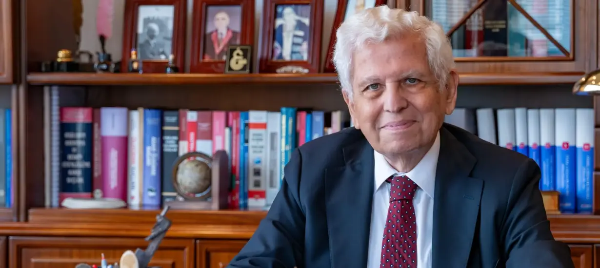 Prof. Dr. Köksal Bayraktar