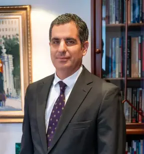 Av. Dr. Ömer Bayraktar