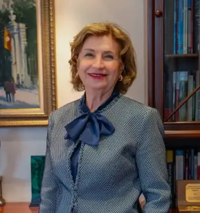 Av. Zülal Bayraktar